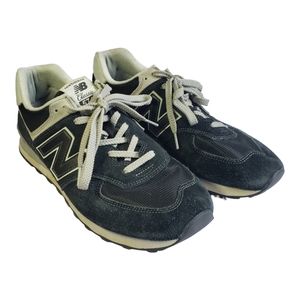 New Balance Classic 574v2 Casual Shoe